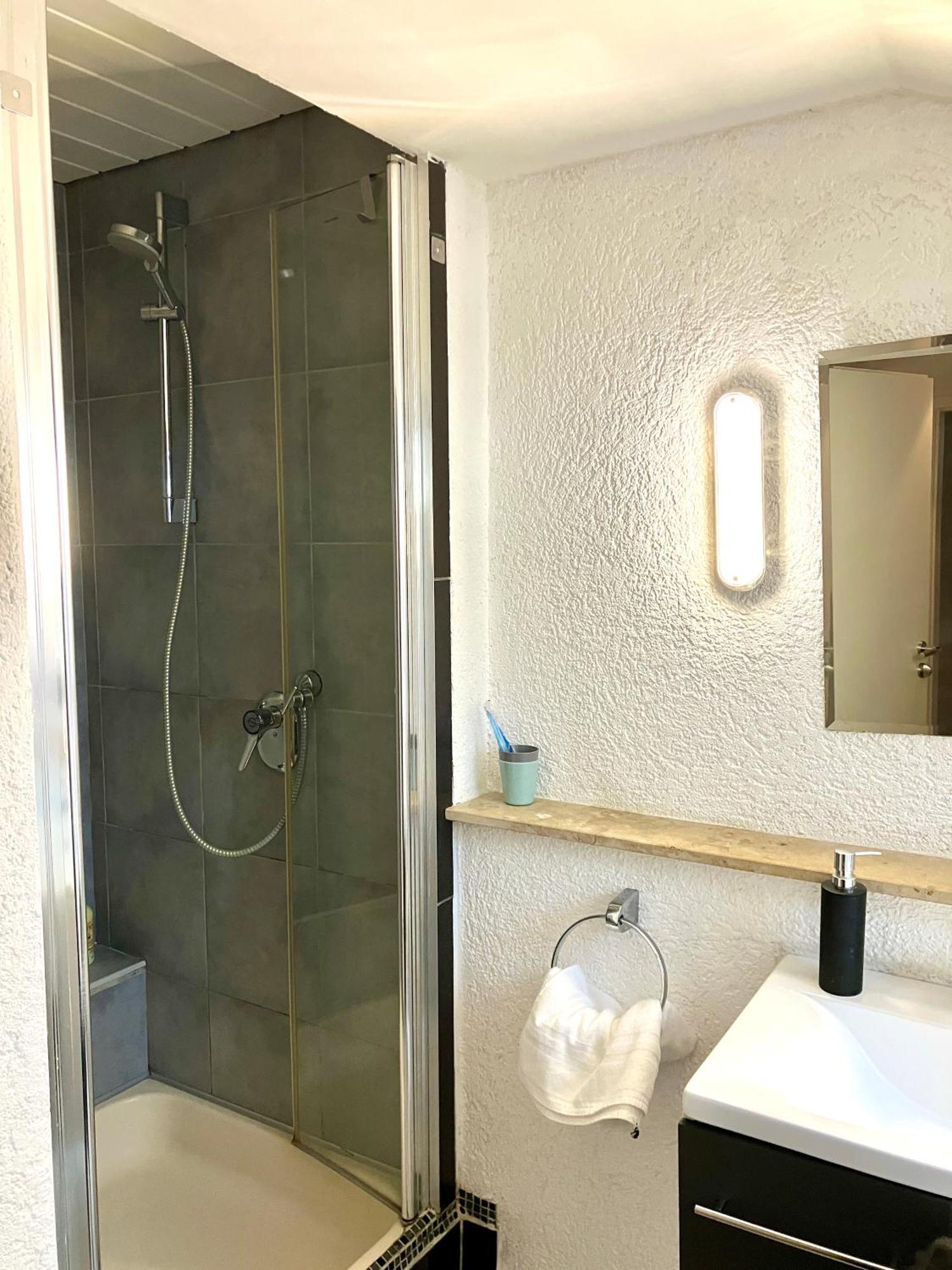 Ue Villa 4 Zimmer 希尔沙伊德 外观 照片